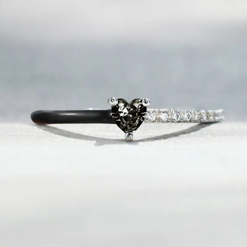 Anillo “Corazón Noir”